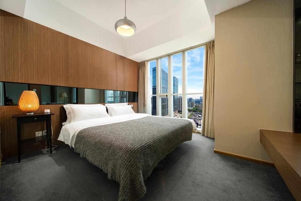 S6 Service Apartment（Chengdu Chunxi Road Taikoo Li Branch） Zewnętrze zdjęcie